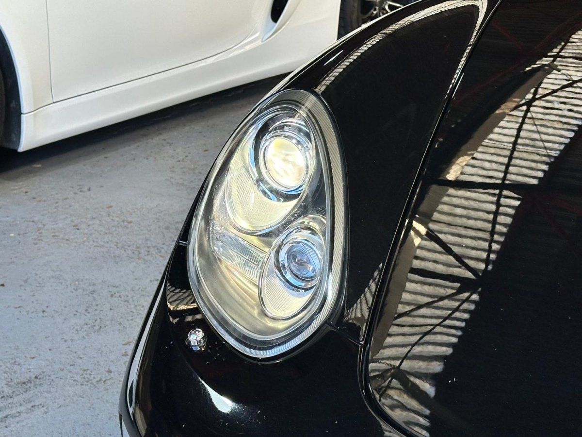 Porsche 987 Boxster S 2010 — detail avant (14)