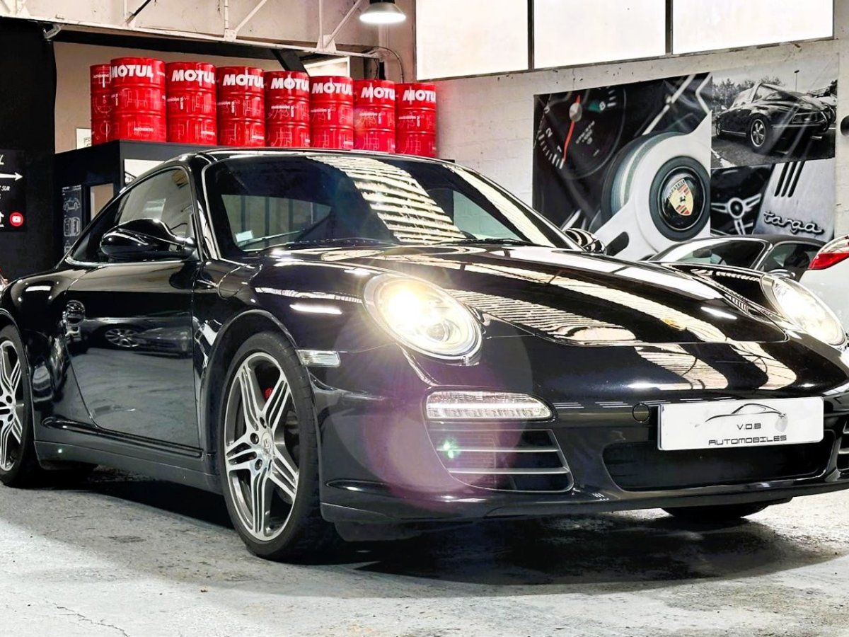 Porsche 997 Carrera 4S 2009 — vue avant trois-quarts (3)