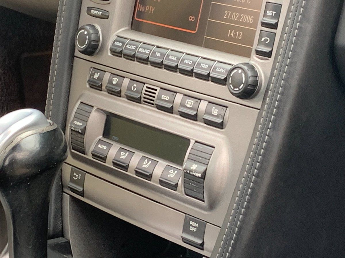 Porsche 997 Targa 4 2007 — detail interieur (45)