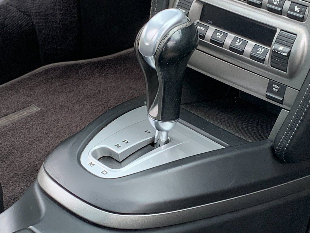 Porsche 997 Targa 4 2007 — detail interieur (23)