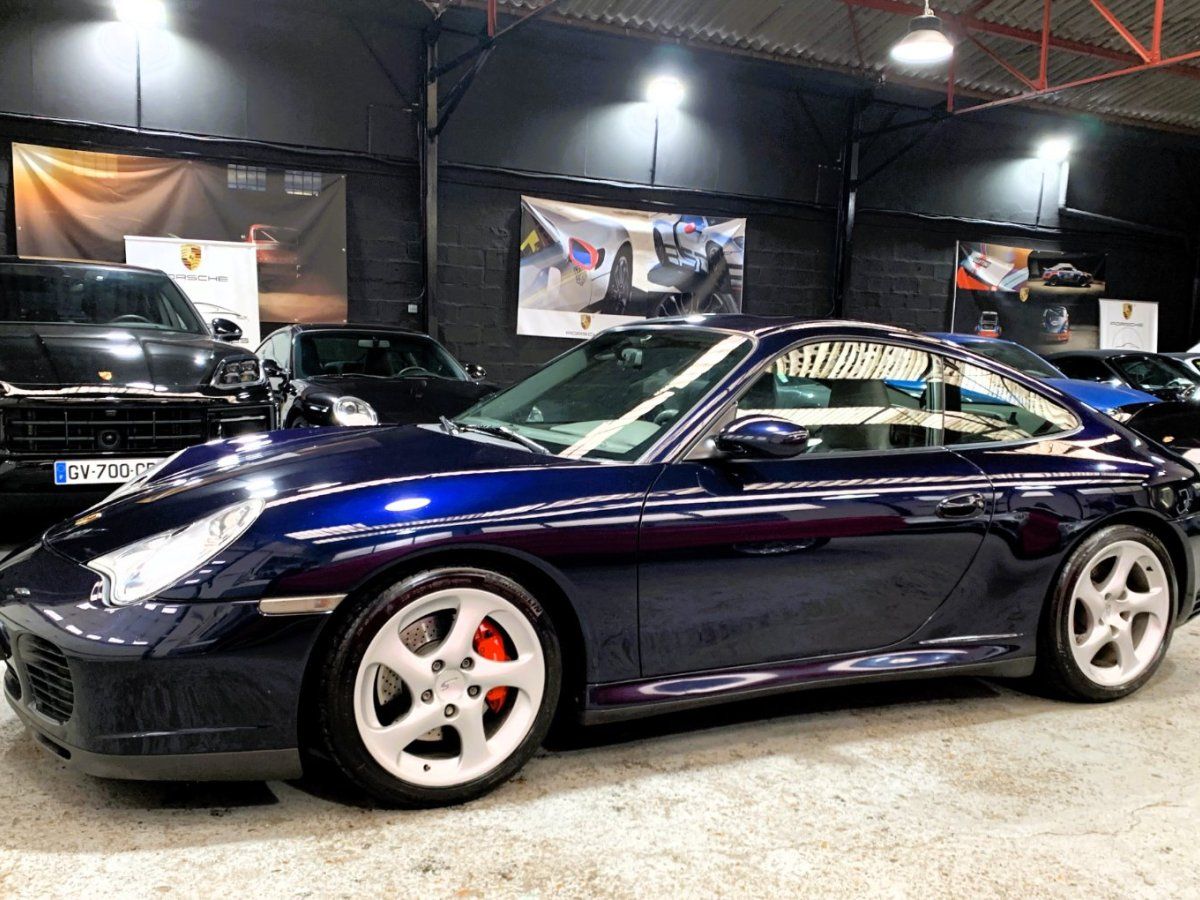 Porsche 997 Carrera 4S 2005 — vue avant trois-quarts (1)