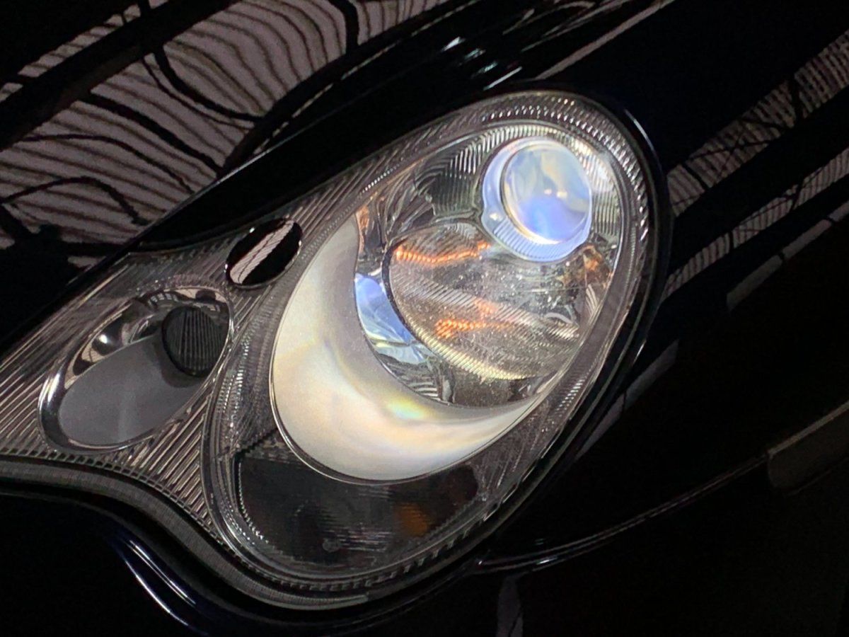 Porsche 997 Carrera 4S 2005 — detail avant (12)