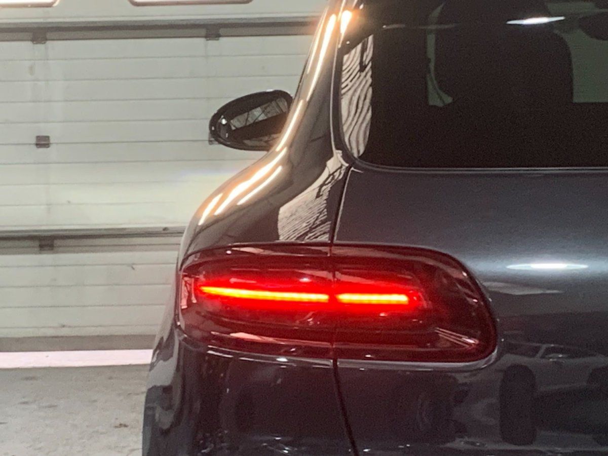 Porsche Macan GTS 2017 — detail arriere (18)