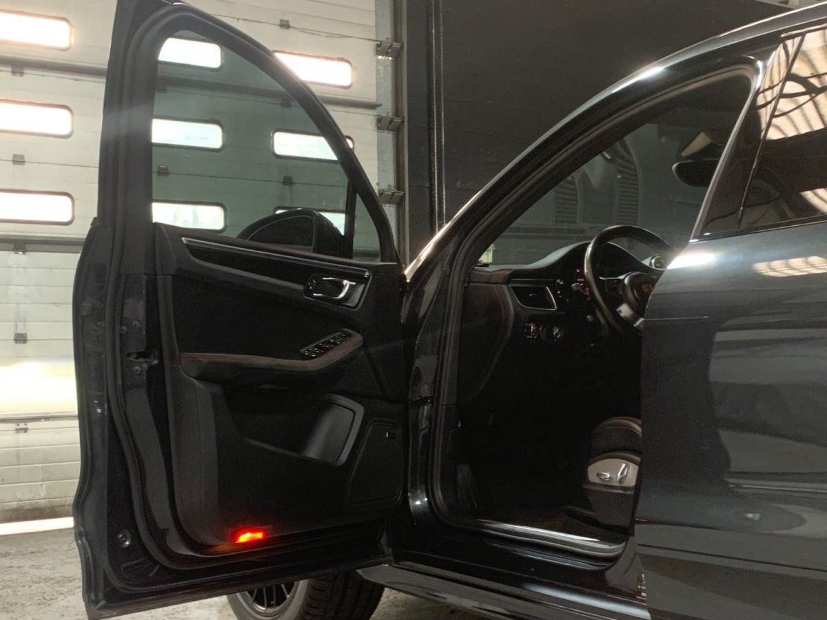 Porsche Macan GTS 2017 — habitacle (20)