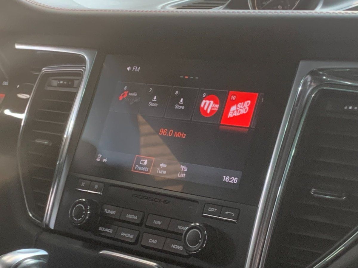 Porsche Macan GTS 2017 — detail interieur (36)