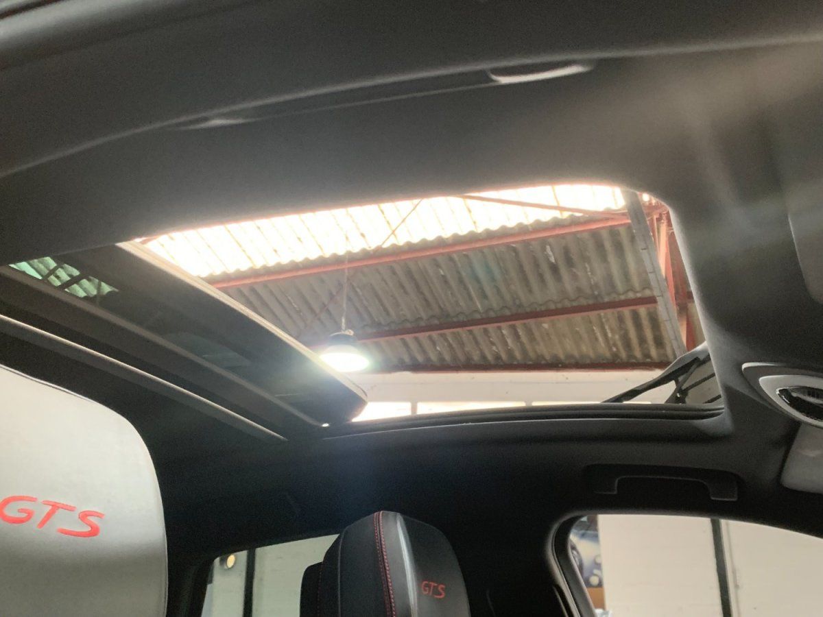 Porsche Macan GTS 2017 — detail interieur (45)