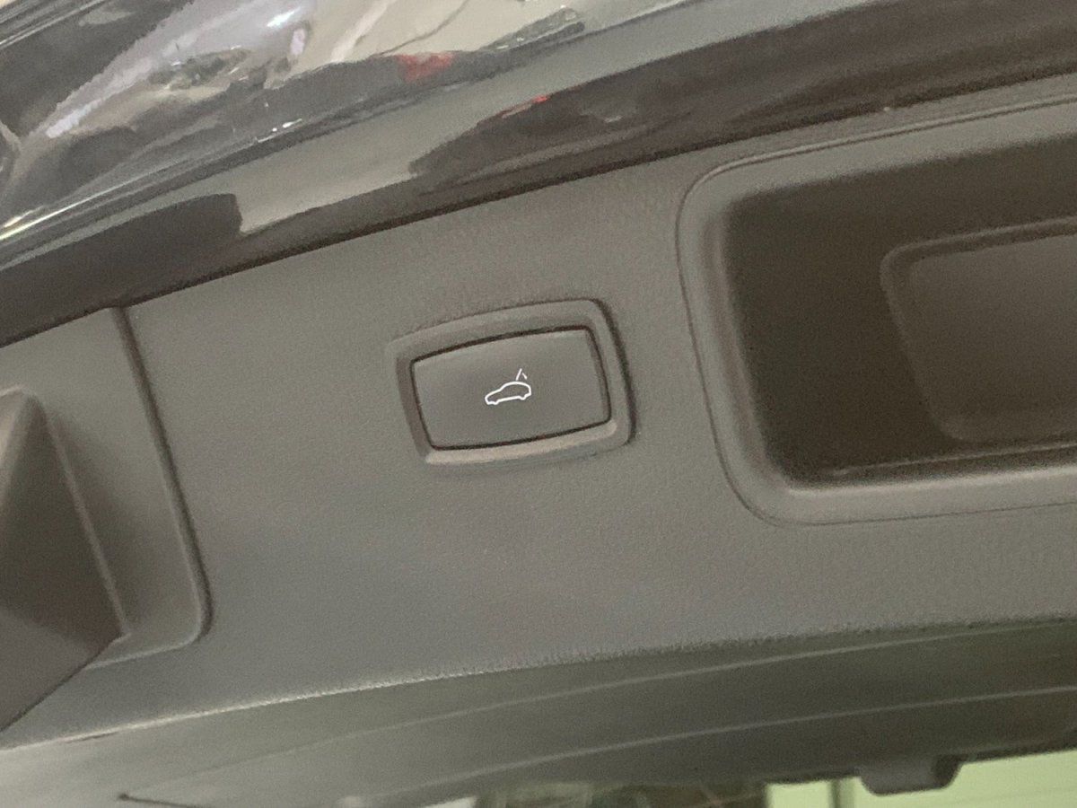 Porsche Macan GTS 2017 — detail interieur (46)