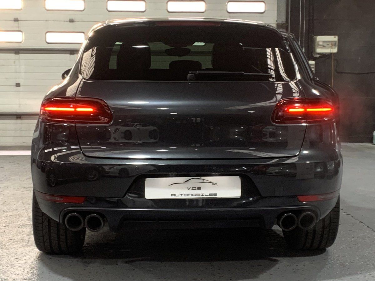 Porsche Macan GTS 2017 — vue arriere (14)